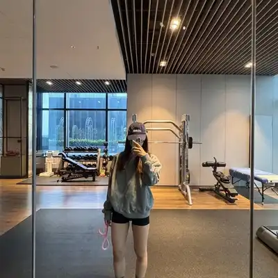 罗建